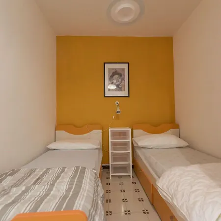 아파트 In A Complex With 3 Swimming Pools *